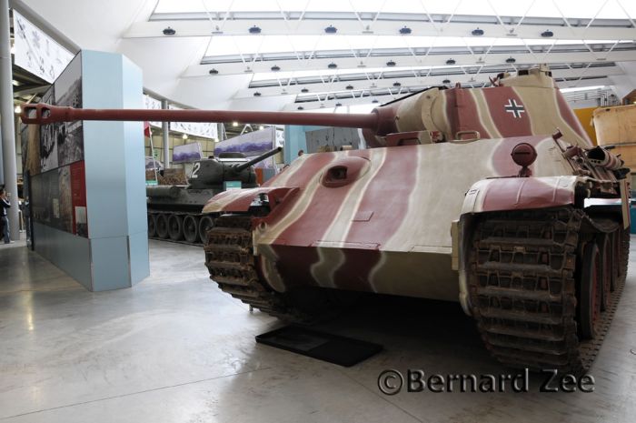 Танковий музей Бовингтон (100 фото)