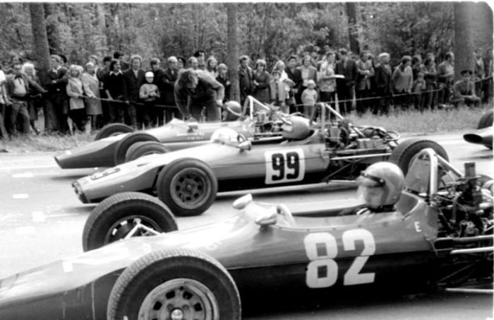 Радянські гоночні автомобілі (39 фото)
