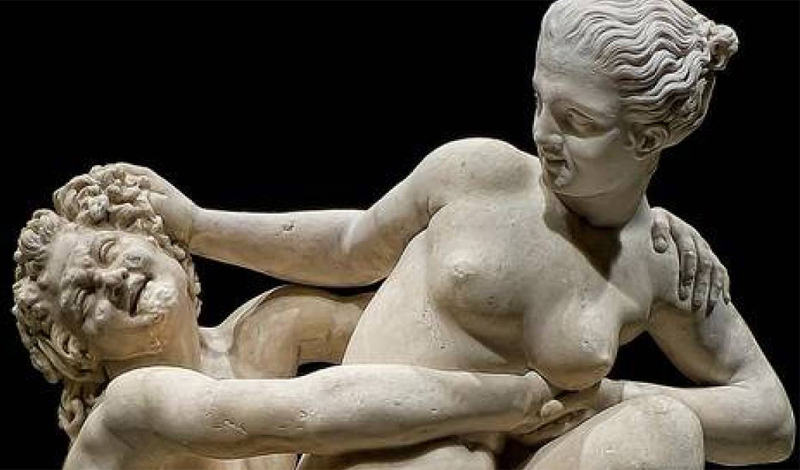 Откровенное искусство предков, которое просто шокирует посетителей музеев мира Культура