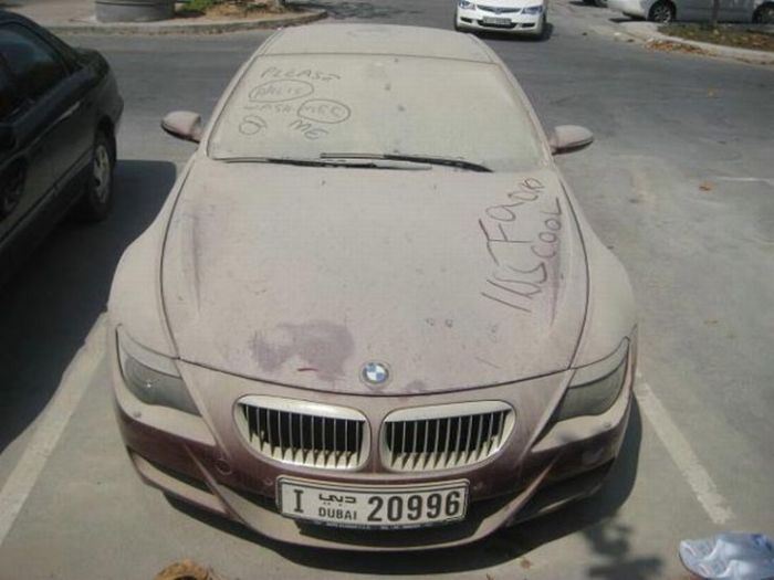 Кинутий BMW M6 (8 фото)