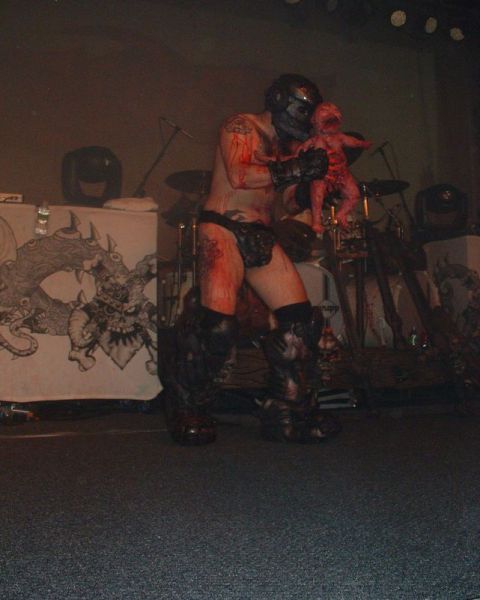 Виступ рок-групи GWAR (6 pics)