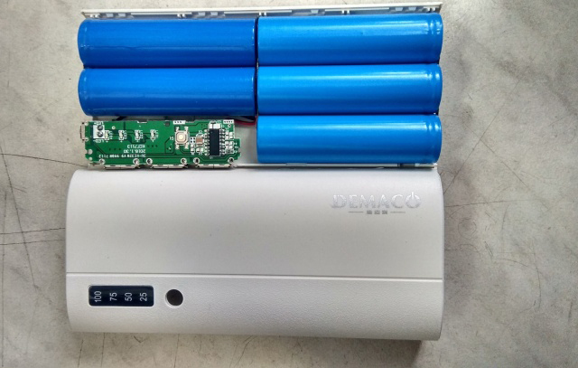Получил новый Power Bank из Китая Всячина