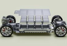 Китайські Дослідники Розробили Електромобільну Батарею Напівтвердотільного Типу із Запасом Ходу 1000 км