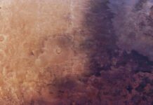 Тінь, що росте на Марсі: 50-річна загадка Червоної планети