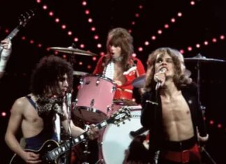 How the New York Dolls Invented Punk Rock Before It Had a Name